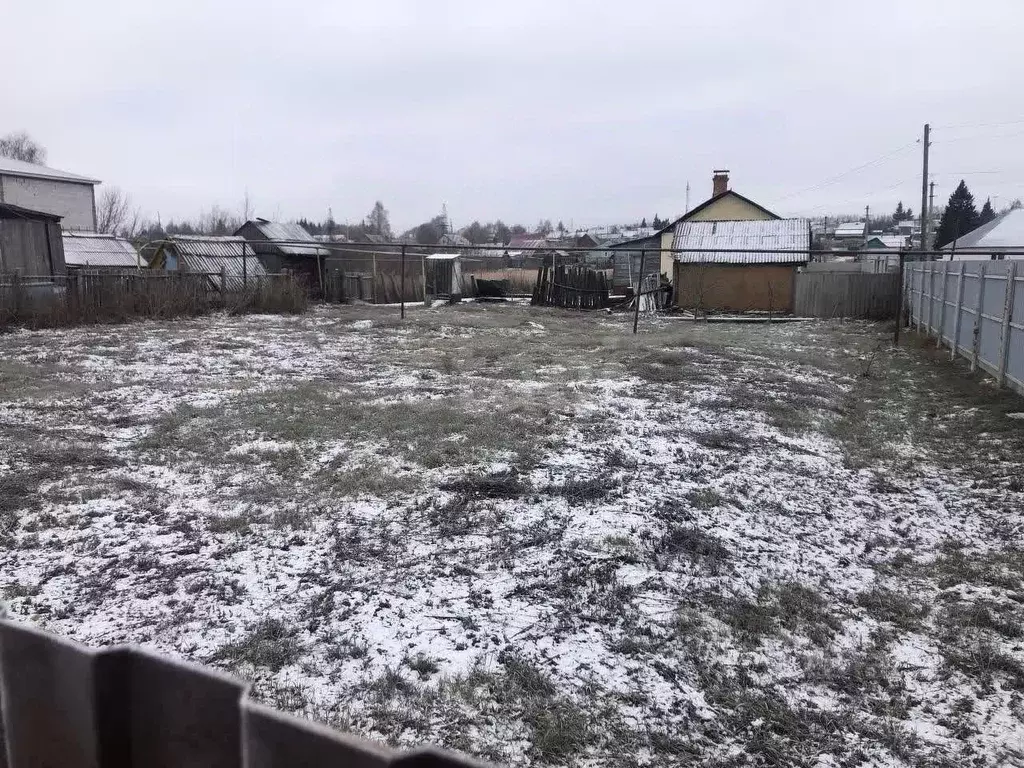 Участок в Саратовская область, Новобурасское муниципальное ... - Фото 0