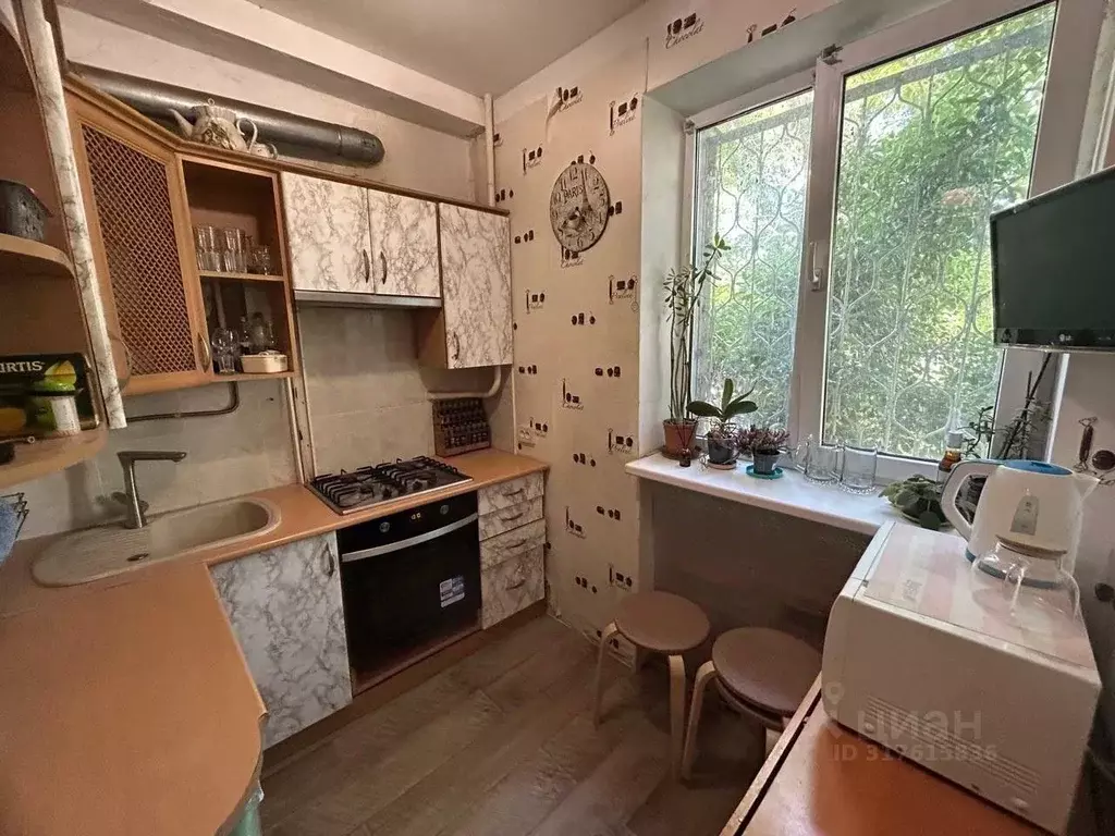 3-к кв. Севастополь ул. Ефремова, 12 (54.8 м) - Фото 0