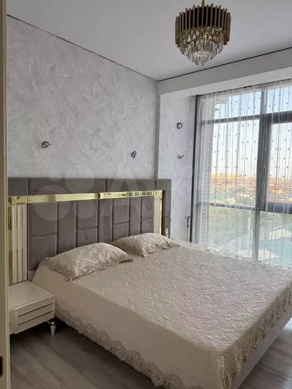 2-к. квартира, 72 м, 9/12 эт. - Фото 0