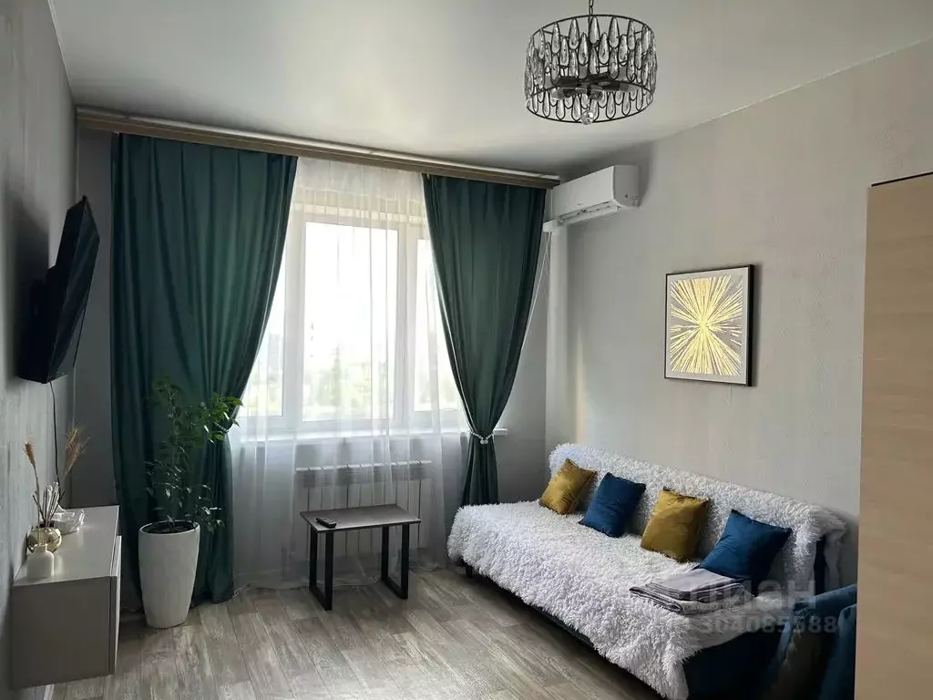 1-к кв. Воронежская область, Воронеж просп. Труда, 68 (43.0 м) - Фото 0