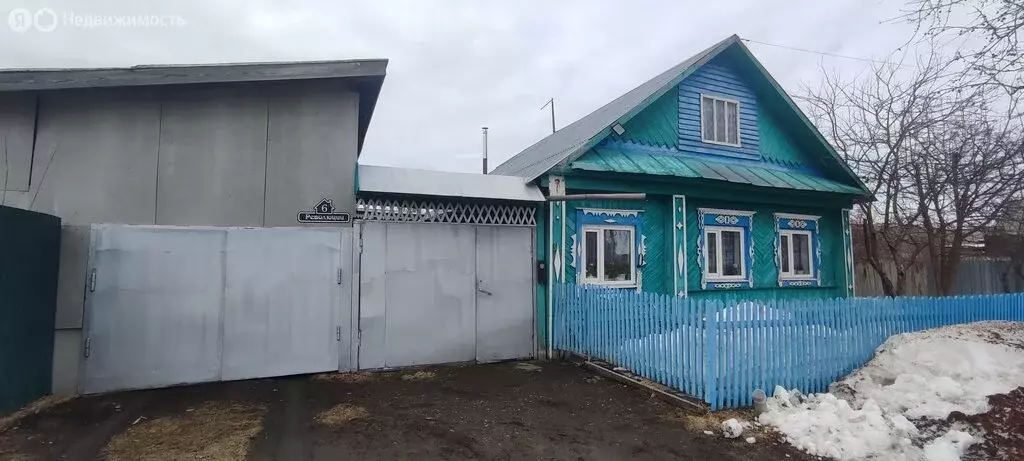 Дом в село Патруши, улица Революции, 6 (70 м) - Фото 0