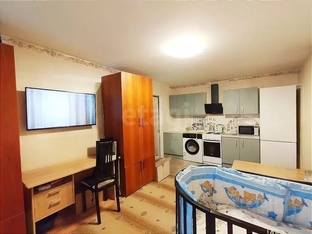 Комната Тюменская область, Тюмень ул. Республики, 216 (18.0 м) - Фото 1