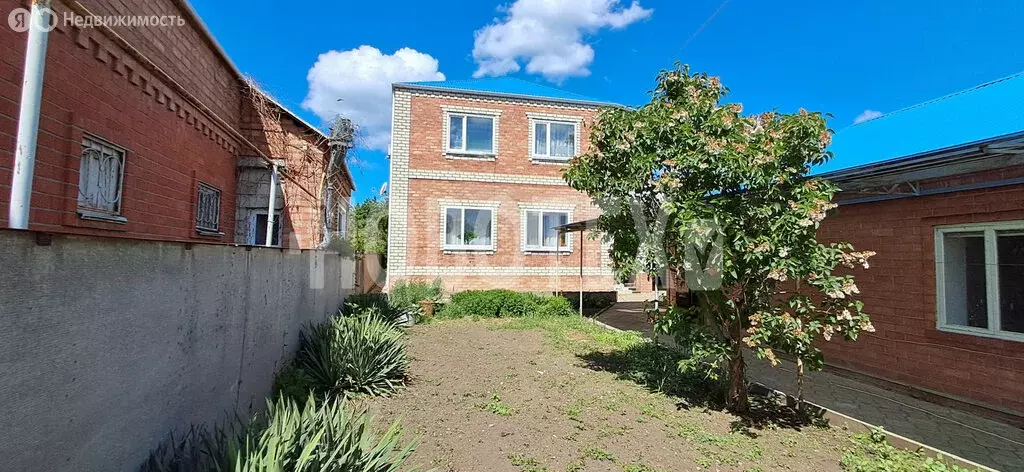 Дом в станица Каневская, улица Свердликова, 78 (244.5 м) - Фото 1