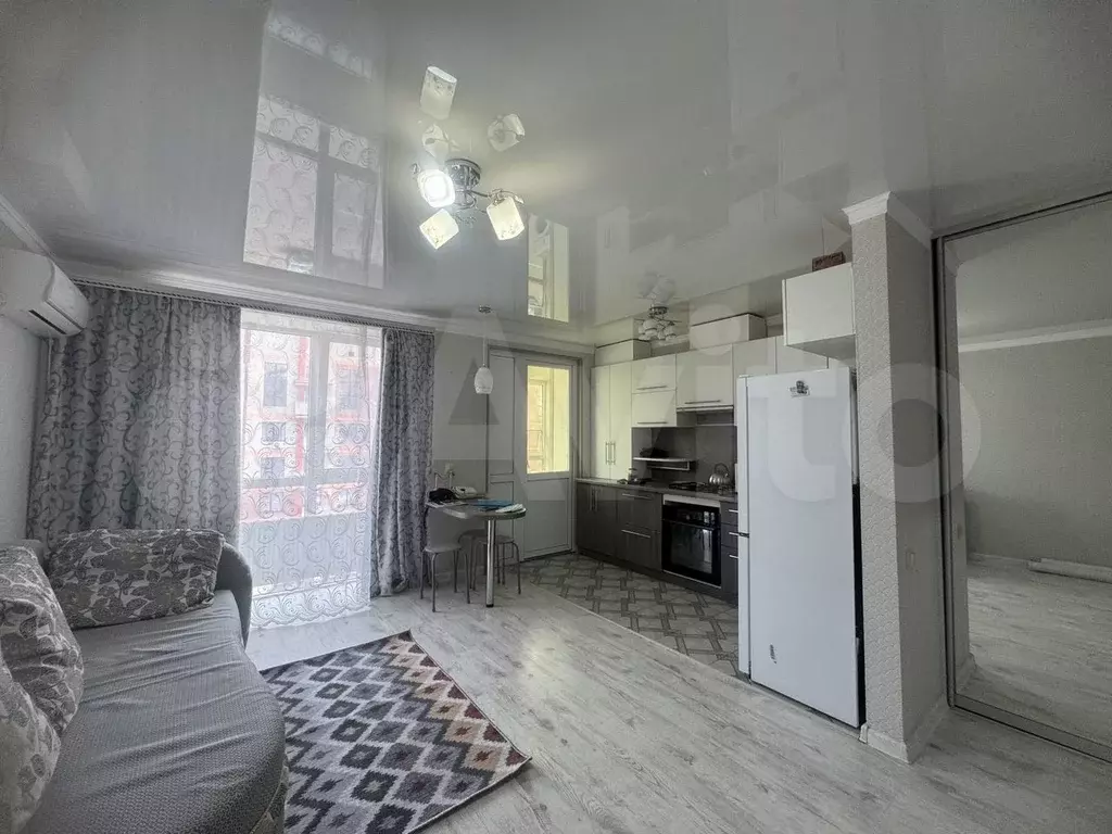 1-к. квартира, 45 м, 3/6 эт. - Фото 0