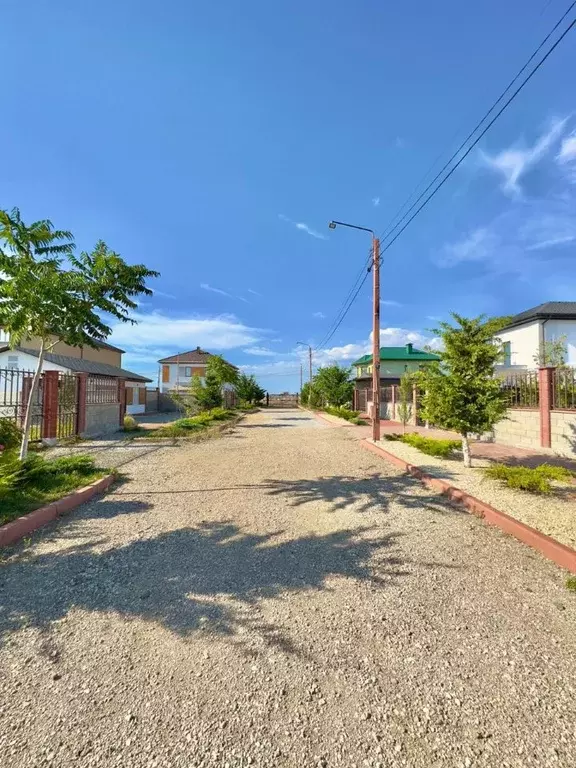 Участок в Крым, Сакский район, с. Уютное  (6.0 сот.) - Фото 1