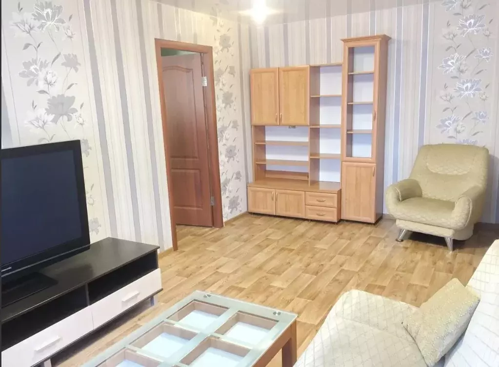 2-к кв. Тульская область, Тула Октябрьская ул., 95 (46.0 м) - Фото 1
