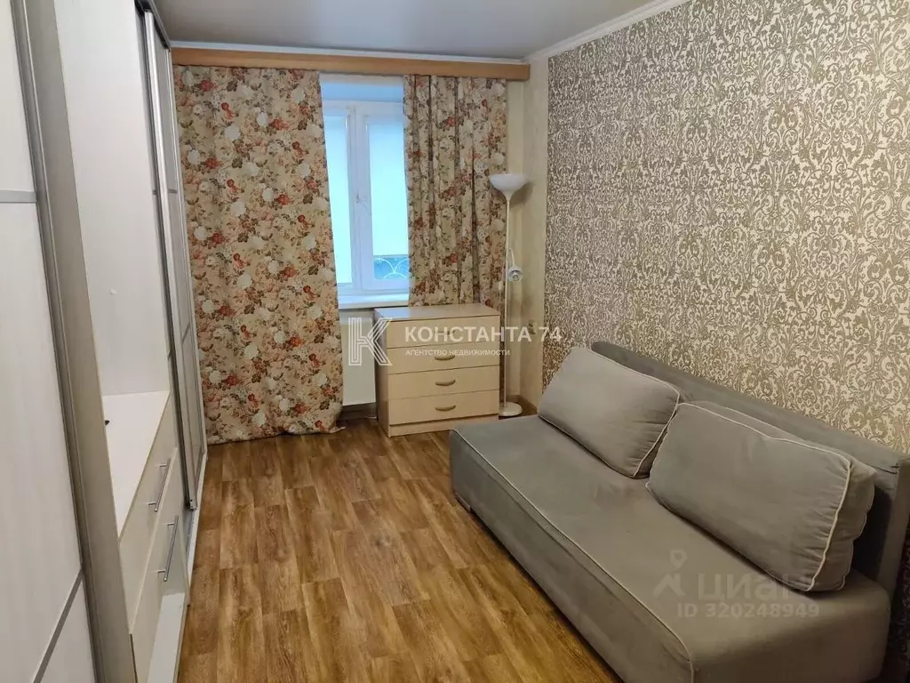 2-к кв. Челябинская область, Челябинск Свердловский просп., 33а (43.0 ... - Фото 0