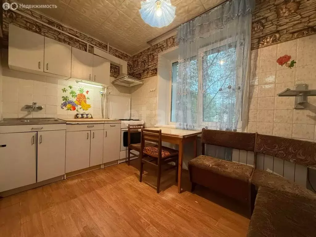 3-комнатная квартира: Кимры, Комсомольская улица, 37А (57 м) - Фото 1