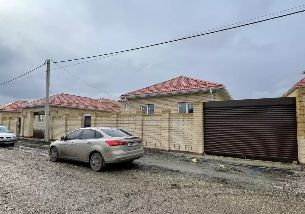 Дом в Краснодарский край, Динской район, Южно-Кубанское с/пос, пос. ... - Фото 2