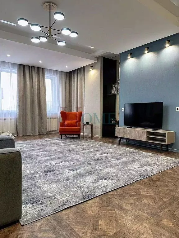 3-к кв. Новосибирская область, Новосибирск ул. Кирова, 44/2 (138.0 м) - Фото 2