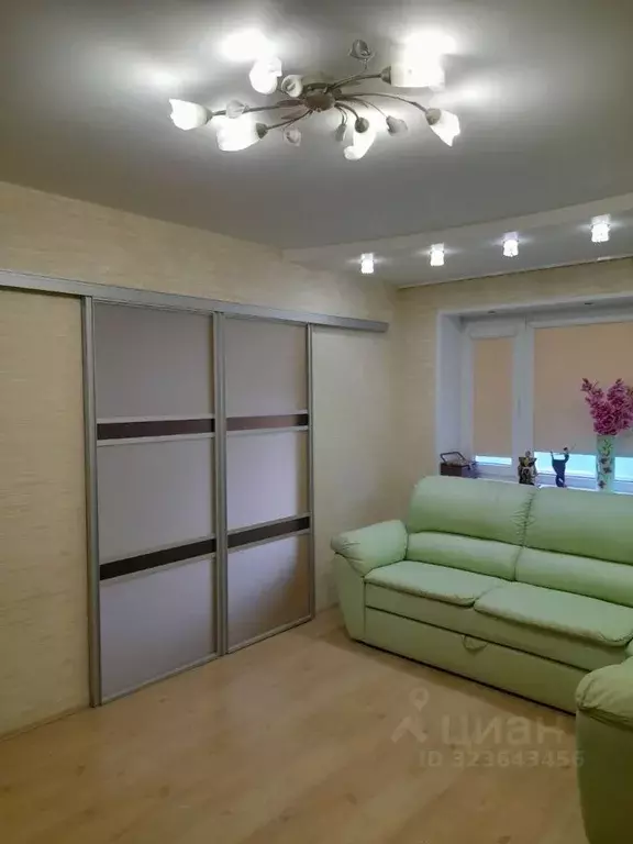 3-к кв. Мурманская область, Мурманск Ленинградская ул., 29/5 (79.2 м) - Фото 1