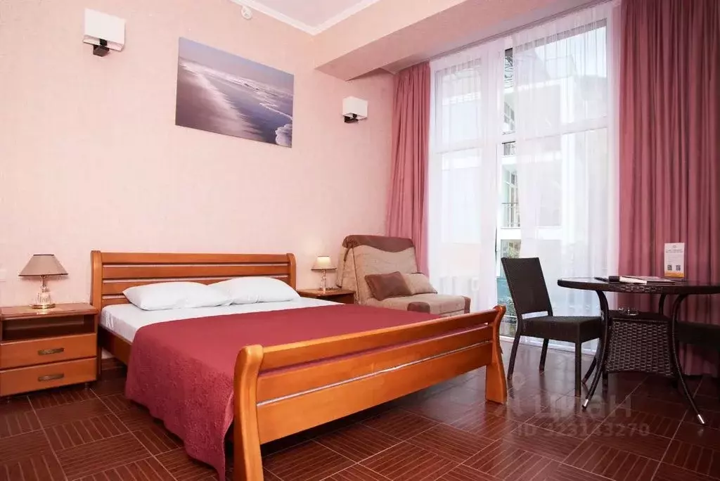 Комната Крым, Алушта ул. Набережная, 24А - Фото 1