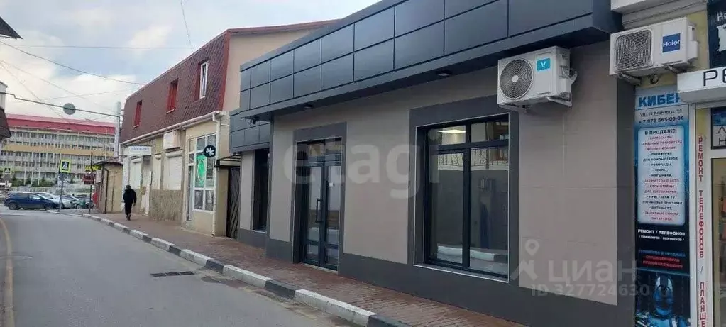 Торговая площадь в Крым, Алушта ул. 15 Апреля (59 м) - Фото 2