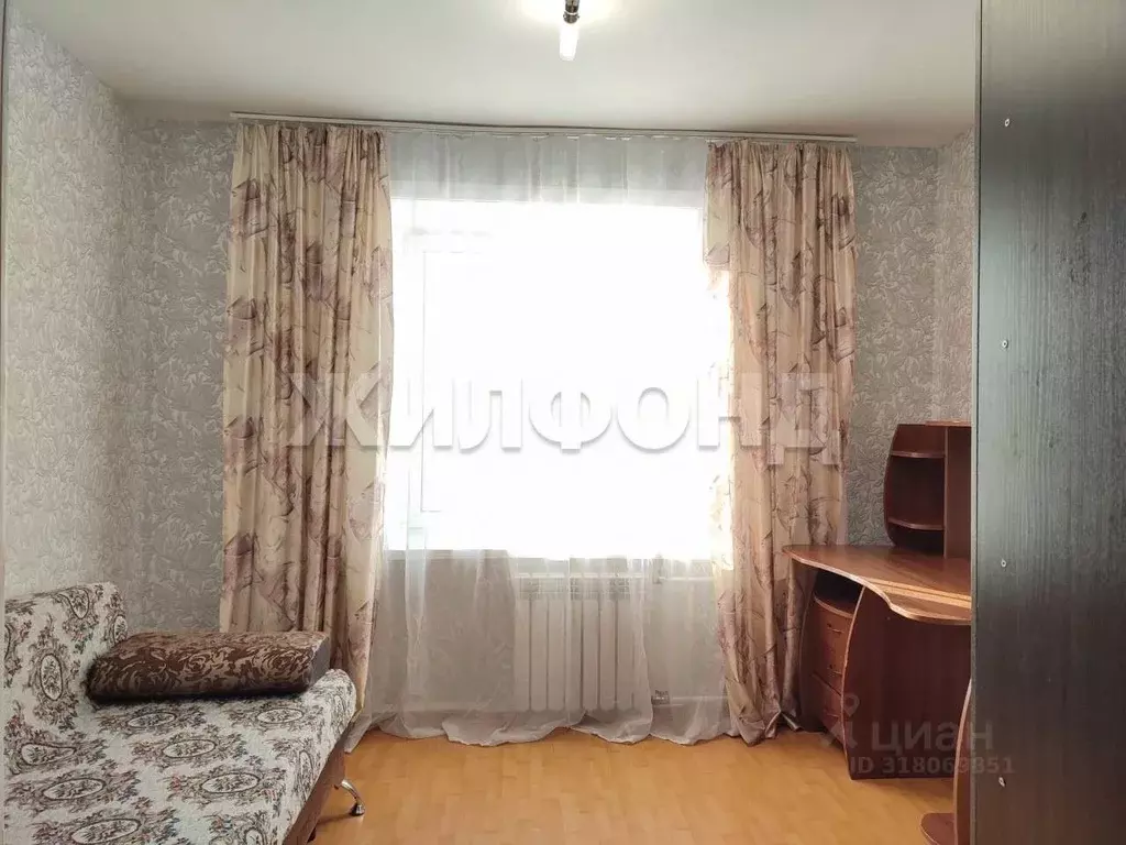 Комната Новосибирская область, Новосибирск Сухарная ул., 70 (12.8 м) - Фото 1