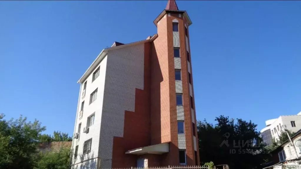 3-к кв. Саратовская область, Саратов ул. Имени В.С. Зарубина, 41 ... - Фото 0