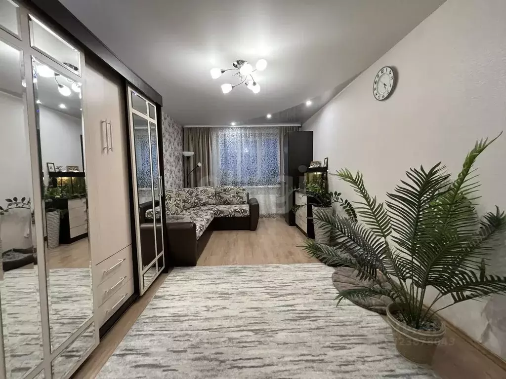 1-к кв. Удмуртия, Ижевск ул. Героя России Ильфата Закирова, 24 (44.7 ... - Фото 1