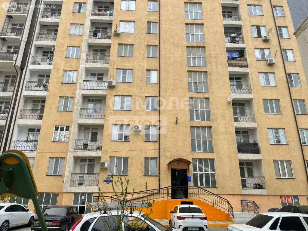 2-комнатная квартира: Махачкала, улица Эльзы Ибрагимовой, 5к7 (46 м) - Фото 0