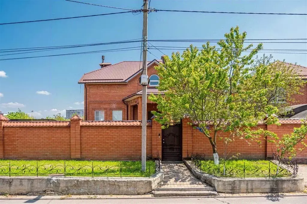 Дом в Ставропольский край, Ставрополь № 33 мкр, ул. Пазарджикская, 42 ... - Фото 2