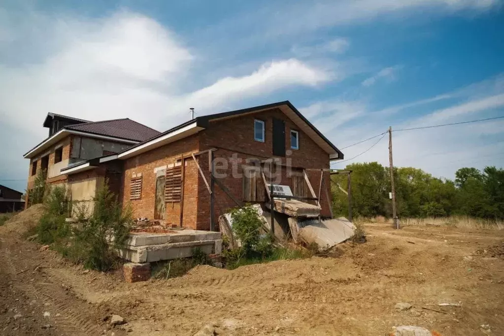 Дом в Хабаровский край, Комсомольск-на-Амуре Парковая ул., 17/1 (90 м) - Фото 1