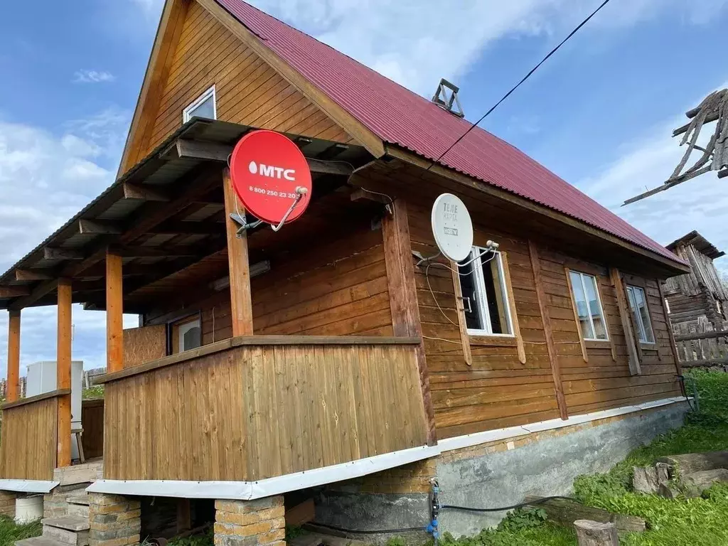 Дом в Свердловская область, Шалинский городской округ, с. Чусовое ул. ... - Фото 1