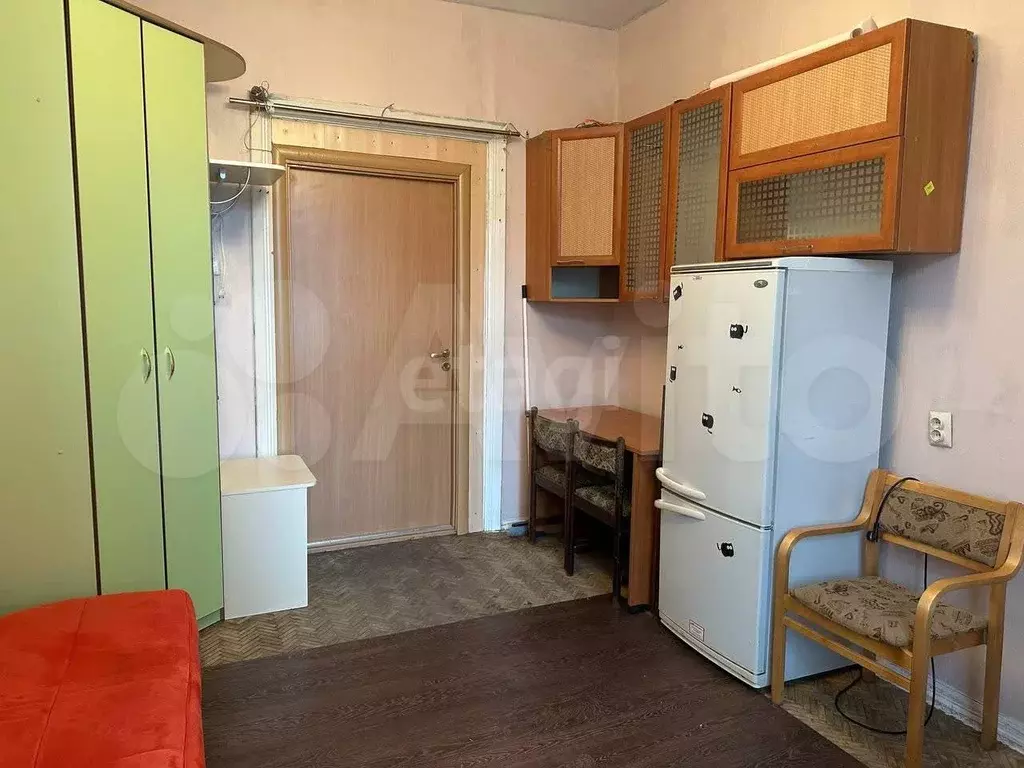 Комната 32 м в 3-к., 3/7 эт. - Фото 1