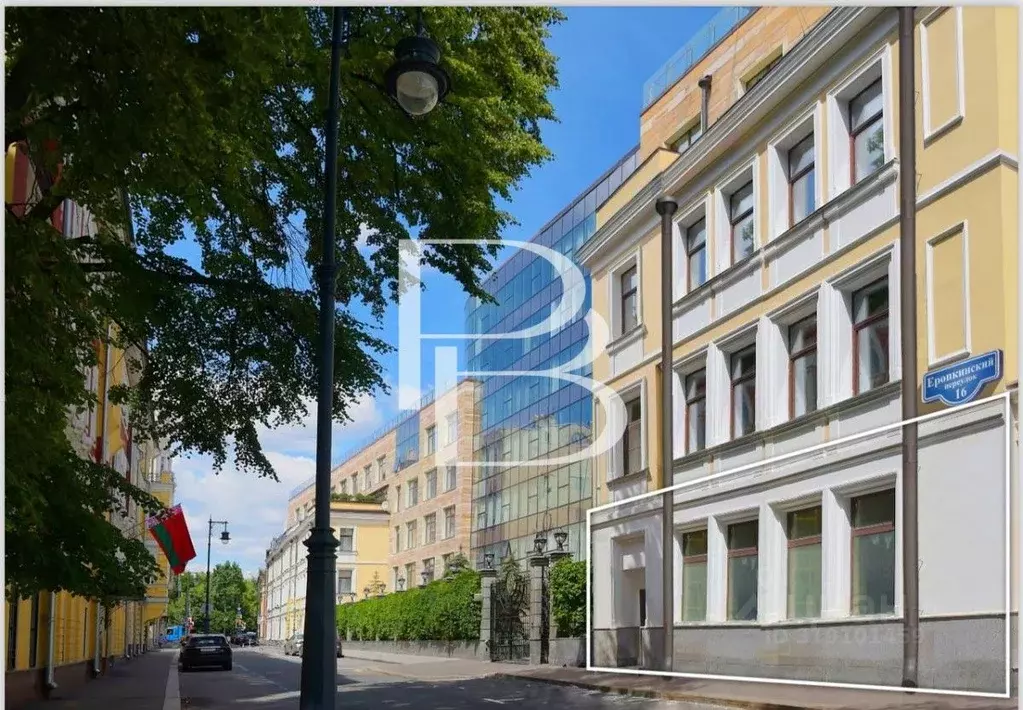 Торговая площадь в Москва Еропкинский пер., 16с6 (194 м) - Фото 0