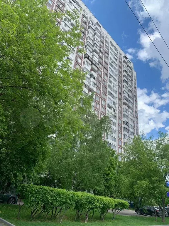 Комната 16 м в 2-к., 2/22 эт. - Фото 1