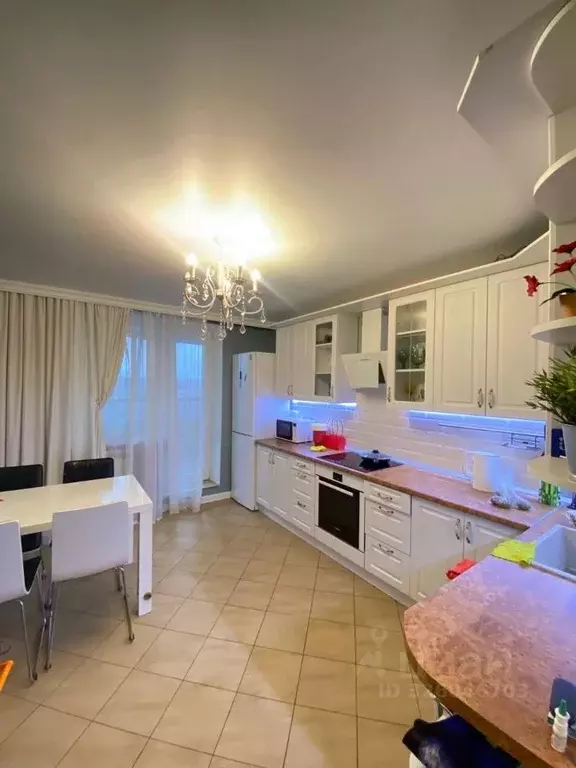 2-к кв. Брянская область, Брянск Мининская ул., 50 (71.0 м) - Фото 1