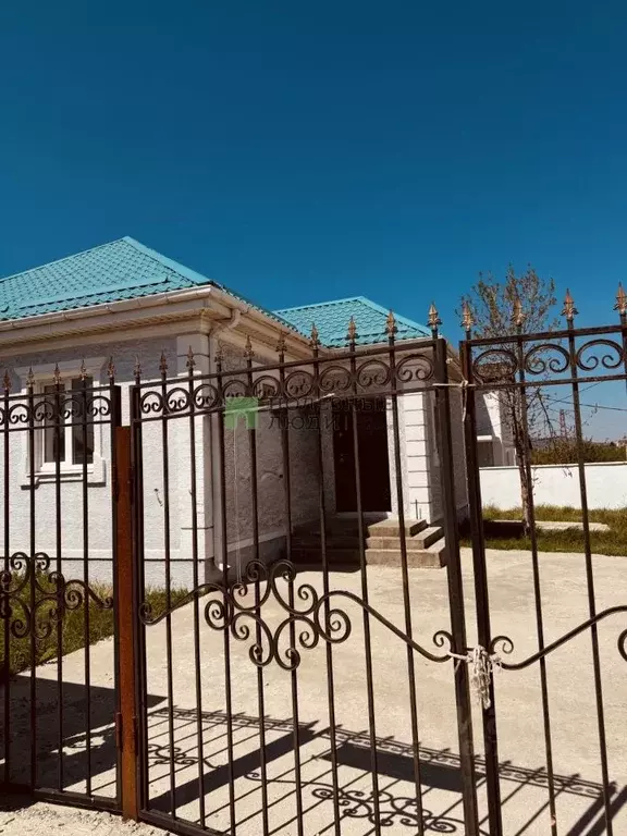 Дом в Краснодарский край, Новороссийск ул. Кленовая (95 м) - Фото 1