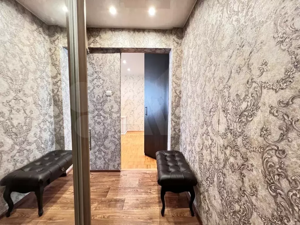1-к. квартира, 40 м, 1/9 эт. - Фото 0