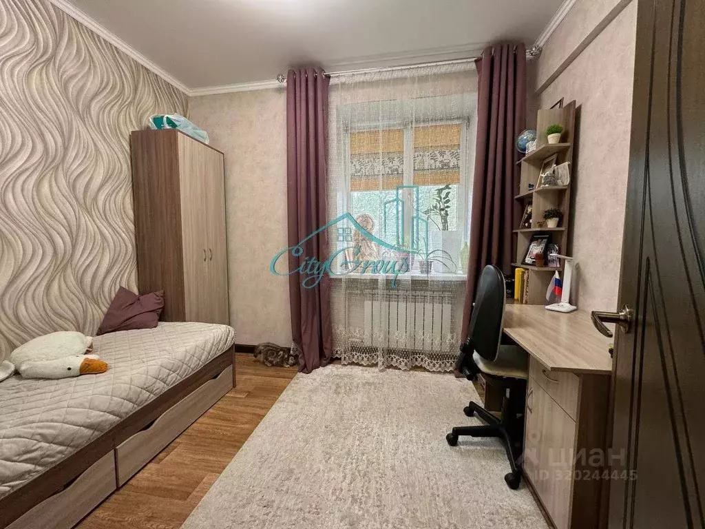 3-к кв. Оренбургская область, Орск Новый город мкр, ул. Нефтяников, 6 ... - Фото 1