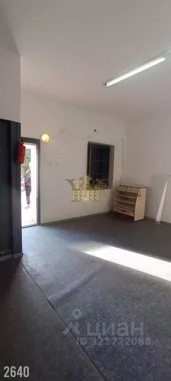 Торговая площадь в Крым, Симферопольский район, Мирновское с/пос, с. ... - Фото 2