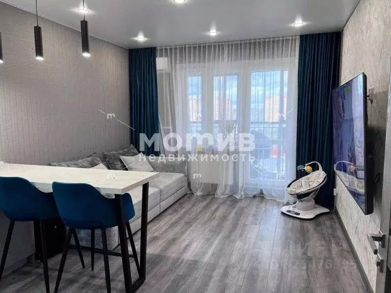 1-к кв. Тюменская область, Тюмень ул. Федюнинского, 64к1 (48.7 м) - Фото 2