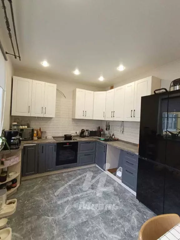 Продается 3-комнатная квартира - Фото 1