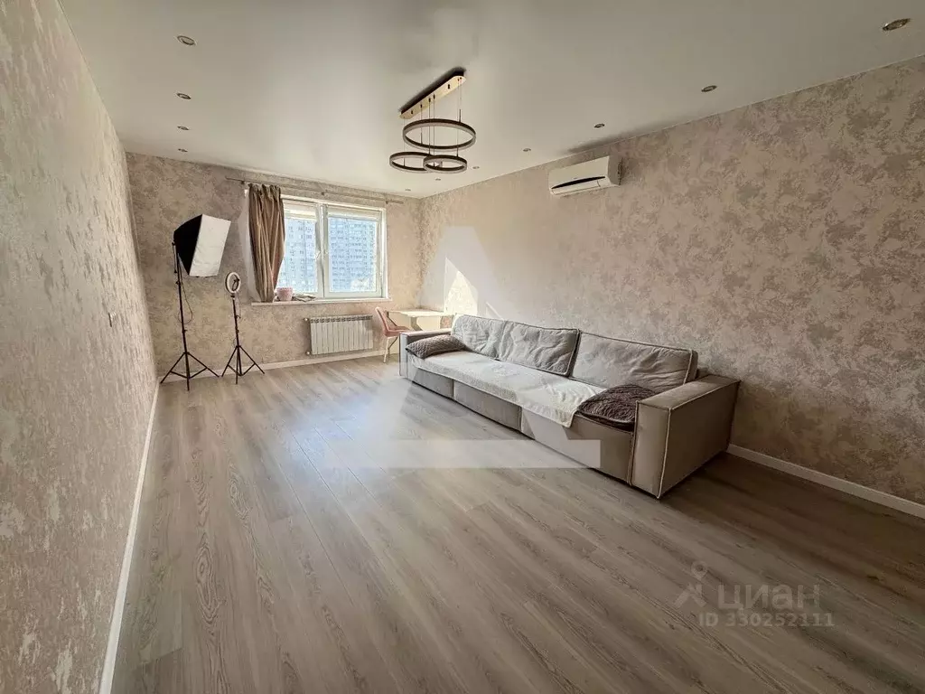 2-к кв. Самарская область, Самара ул. Мичурина, 138 (60.0 м) - Фото 1