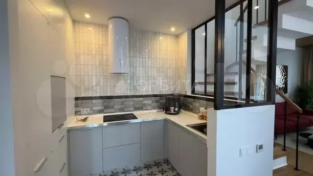 1-к. квартира, 61,7 м, 6/8 эт. - Фото 1