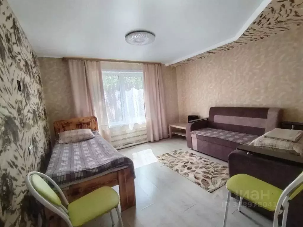 Дом в Алтай, Майминский район, с. Кызыл-Озек ул. Верхняя, 1 (100 м) - Фото 1