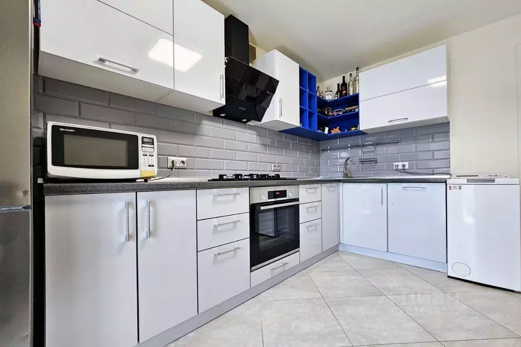 Квартира, 2 комнаты, 60.5 м - Фото 0