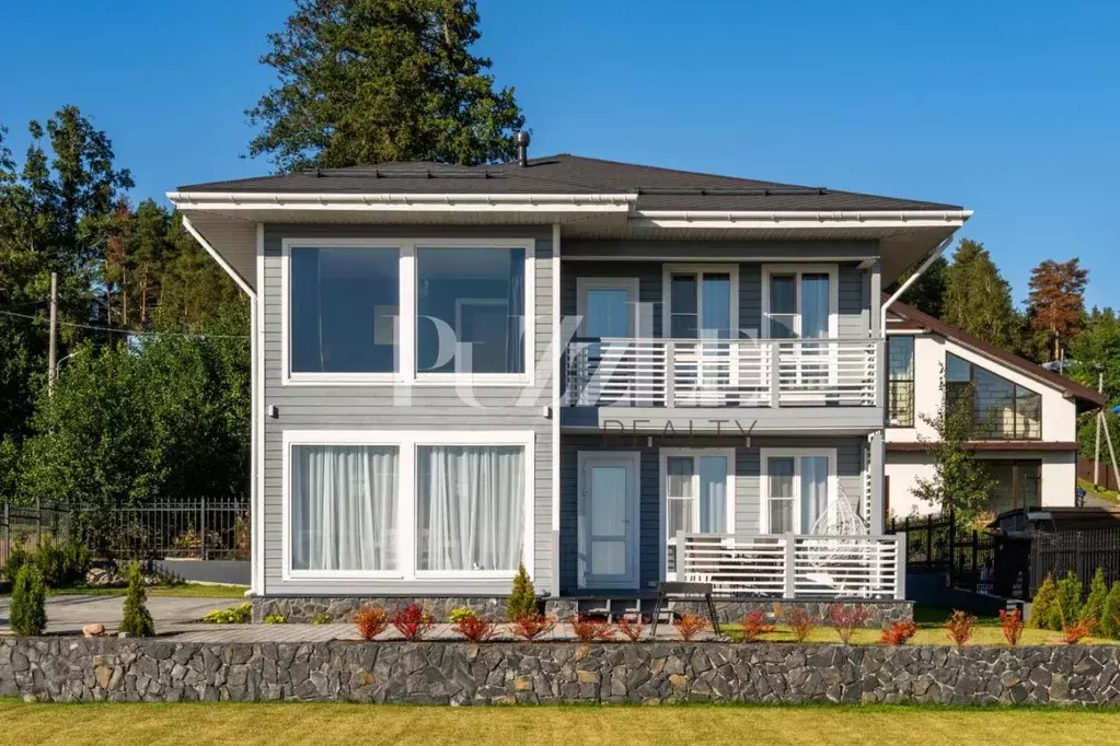 Дом в Ленинградская область, Выборгский район, Полянское с/пос, пос. ... - Фото 1
