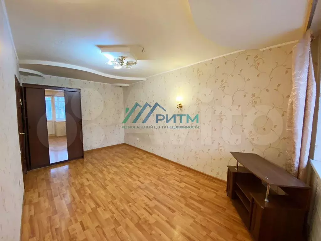 1-к. квартира, 30,2 м, 2/5 эт. - Фото 1