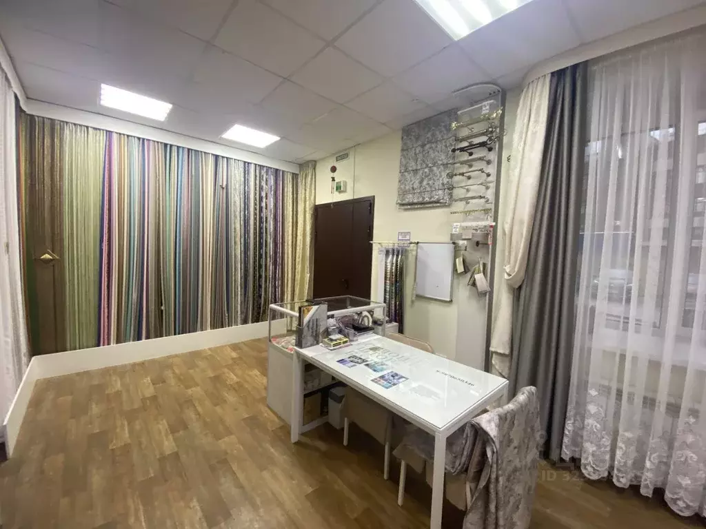 Помещение свободного назначения в Татарстан, Казань ул. Салиха ... - Фото 2