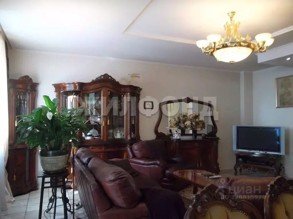 5-к кв. Новосибирская область, Новосибирский район, Краснообск рп 224 ... - Фото 0