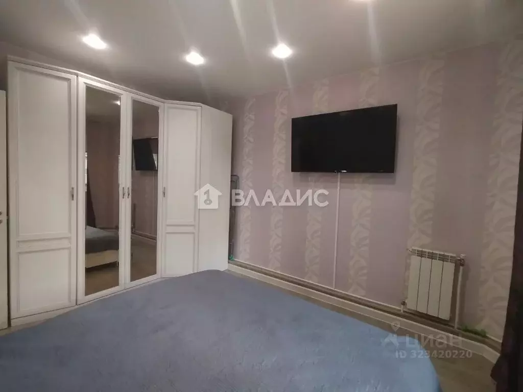 3-к кв. Белгородская область, Белгород ул. Есенина, 44 (70.0 м) - Фото 2