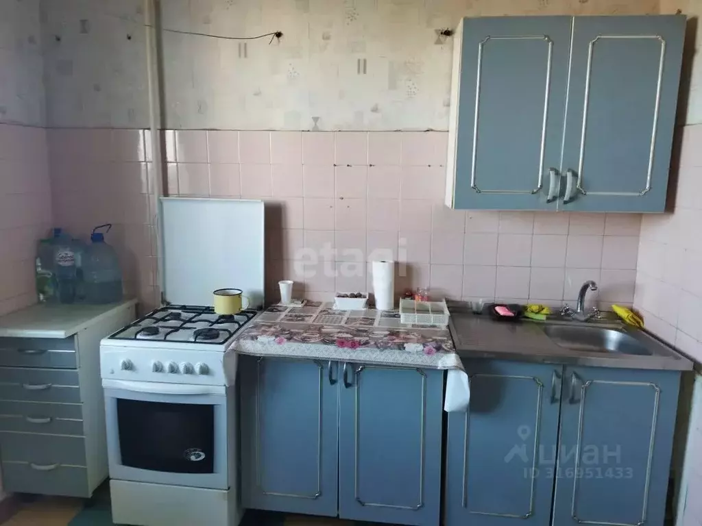 1-к кв. Белгородская область, Шебекинский муниципальный округ, с. ... - Фото 0