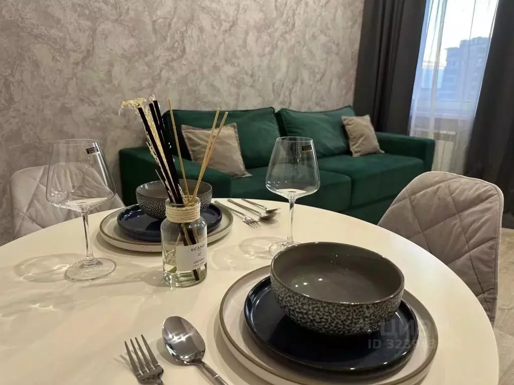 1-к кв. Челябинская область, Челябинск Свердловский просп., 88 (49.0 ... - Фото 1