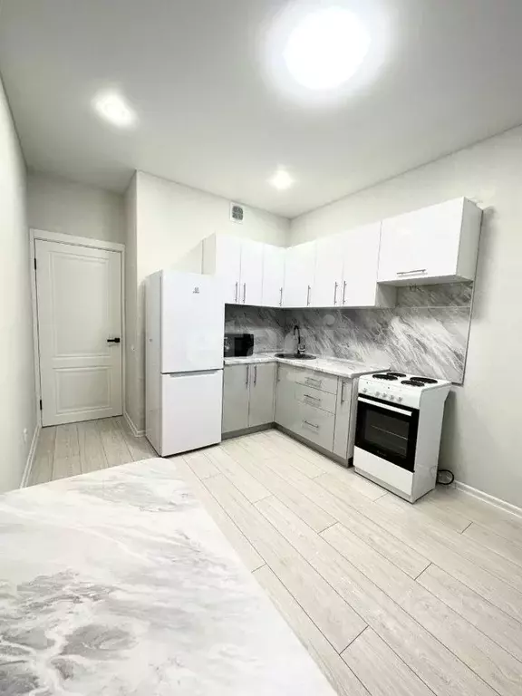 1-к кв. Татарстан, Казань ул. Мансура Хасанова, 13А (35.0 м) - Фото 1