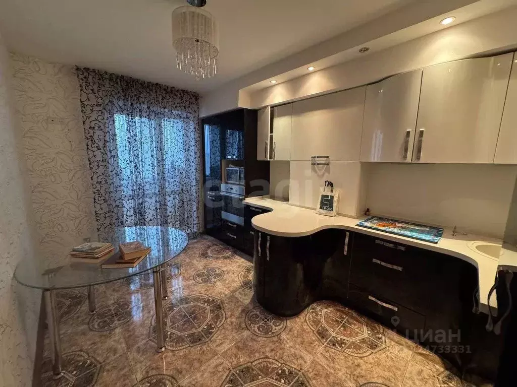 1-к кв. Свердловская область, Нижний Тагил ул. Папанина, 27 (50.0 м) - Фото 2