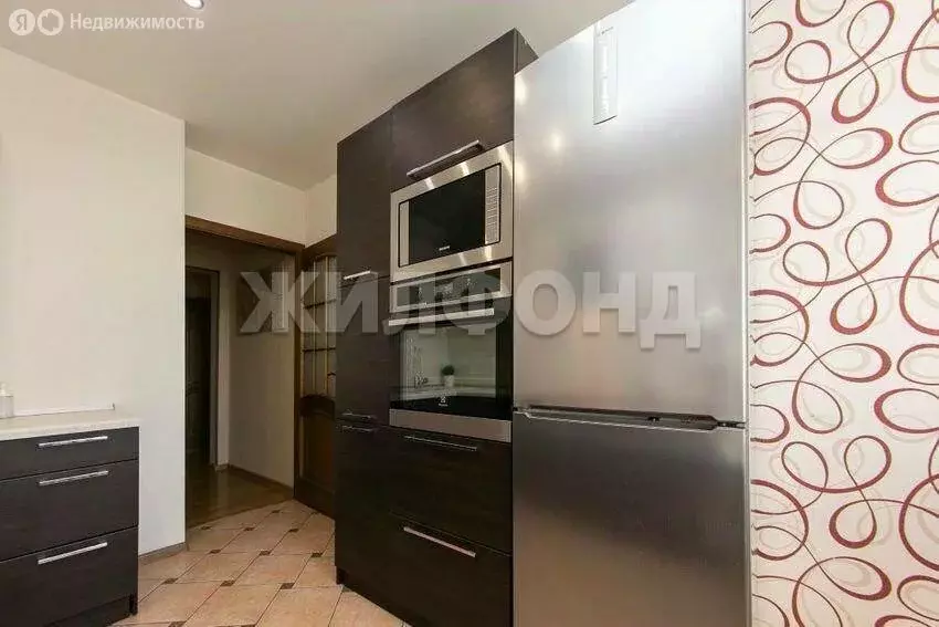 3-комнатная квартира: Томск, Сибирская улица, 56 (87 м) - Фото 1