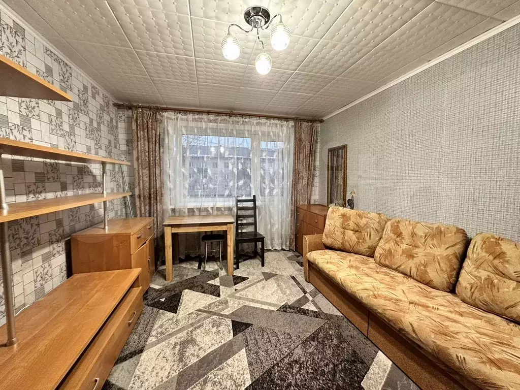 Комната 14,1 м в 6-к., 4/4 эт. - Фото 0