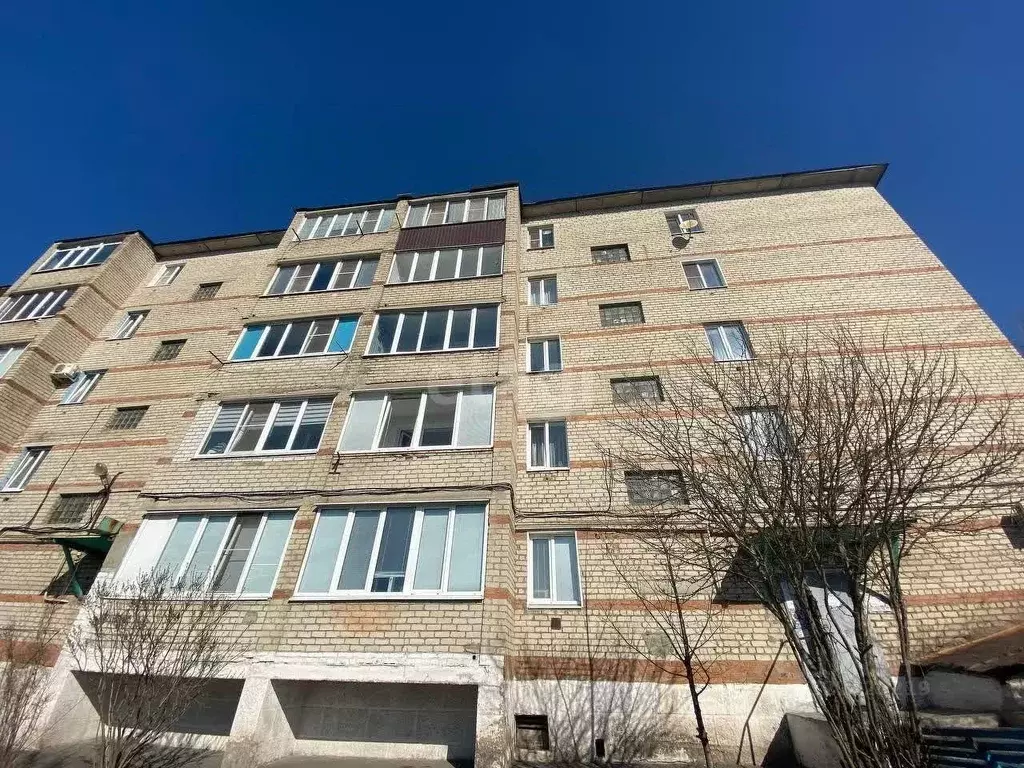 3-к кв. Белгородская область, Губкин ул. Гастелло, 21 (62.6 м) - Фото 0